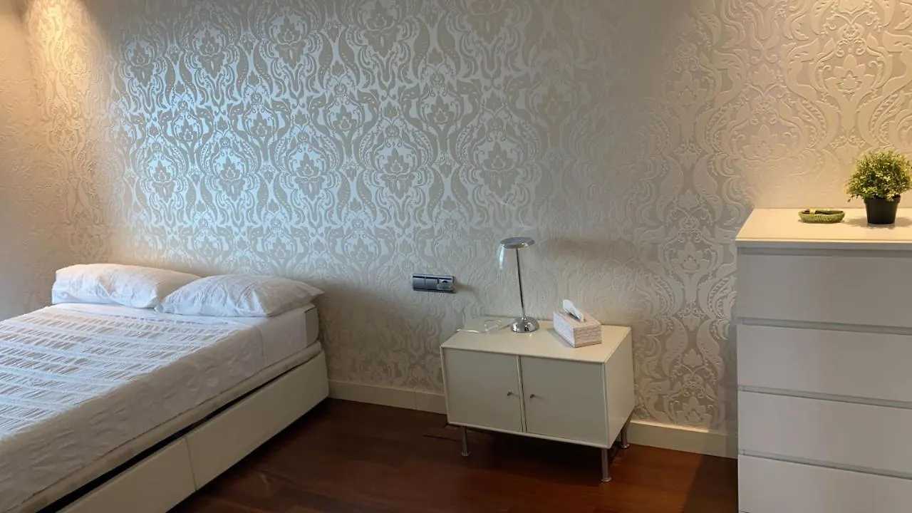 Apartamento Diagonal Mar Barcelona 0*,  España